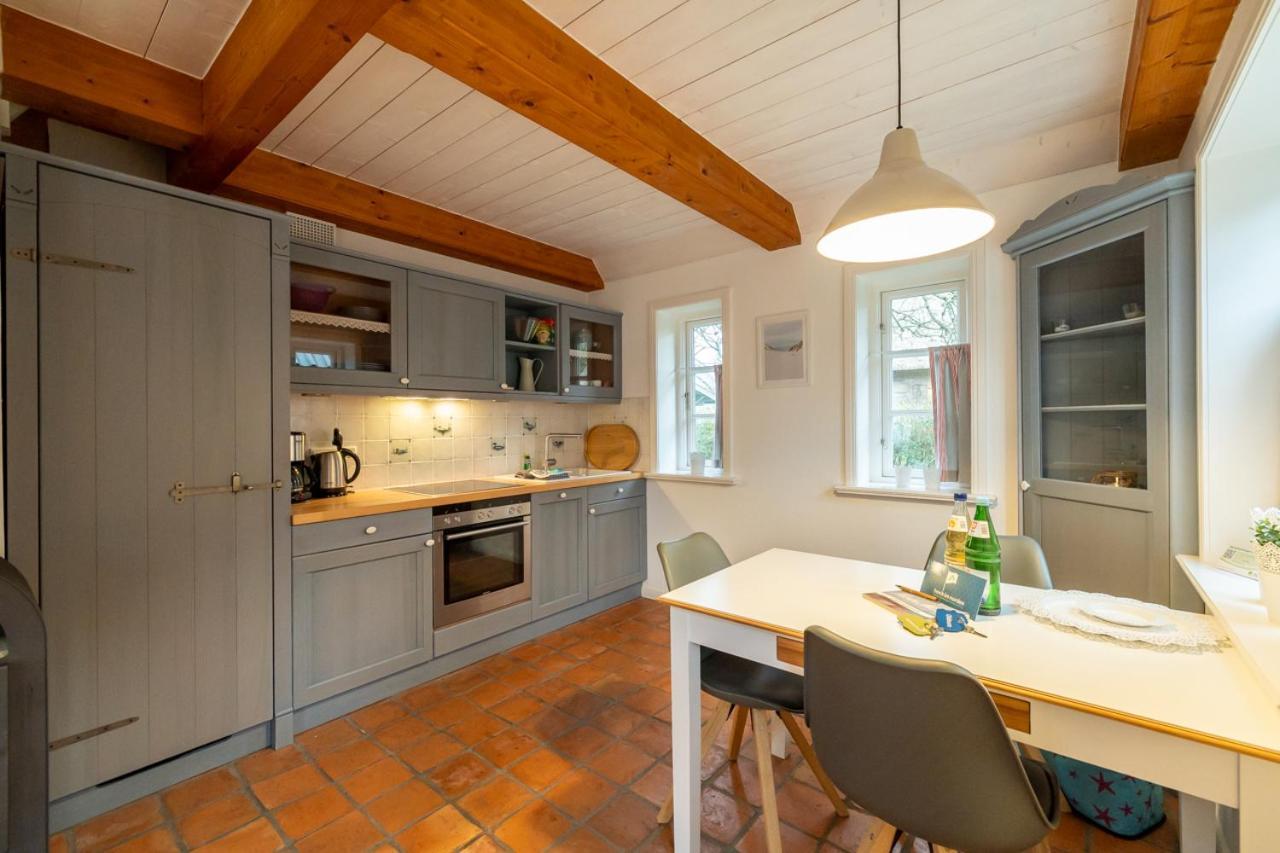 Ferienwohnung Oldsum Exteriör bild